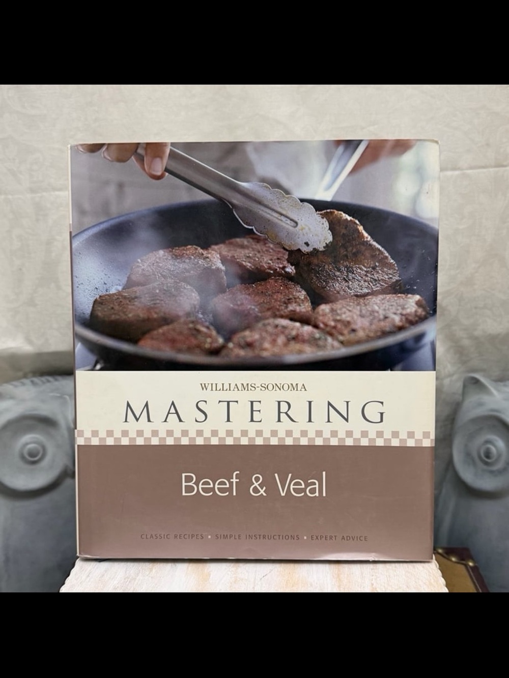 ⚡️⭐️Williams-Sonoma Mastering Beef & Veal Cookbook